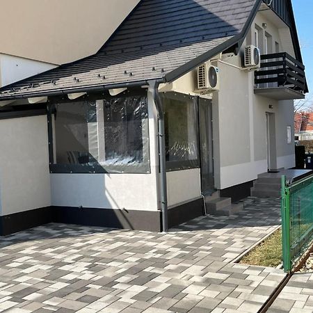 Komo Apartment Бюк Экстерьер фото